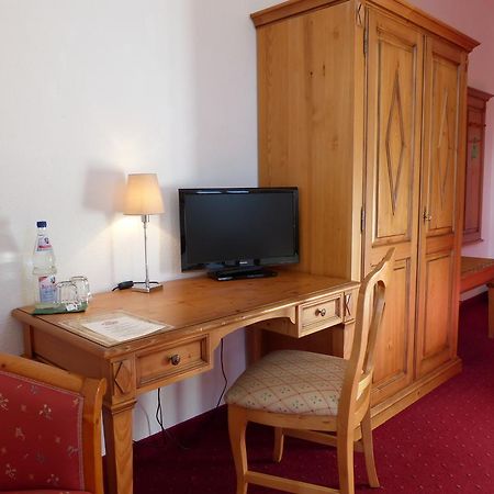 Hotel Zum Brauhaus クヴェードリンブルク エクステリア 写真
