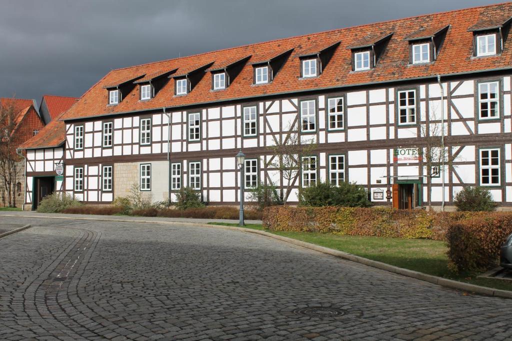Hotel Zum Brauhaus クヴェードリンブルク エクステリア 写真