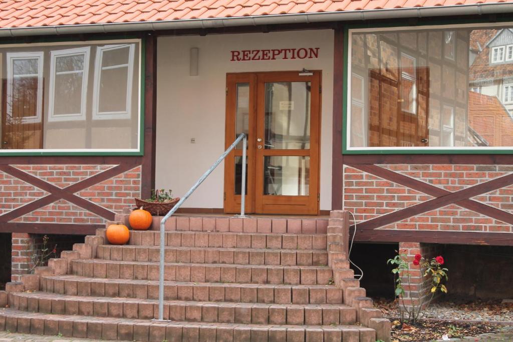 Hotel Zum Brauhaus クヴェードリンブルク エクステリア 写真