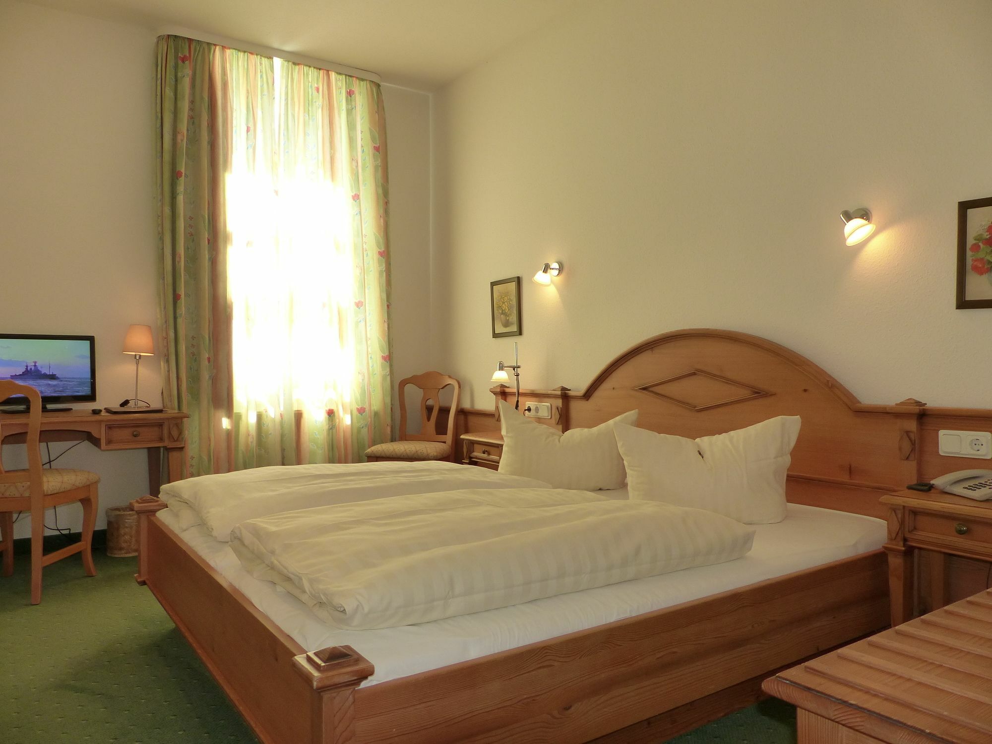 Hotel Zum Brauhaus クヴェードリンブルク エクステリア 写真