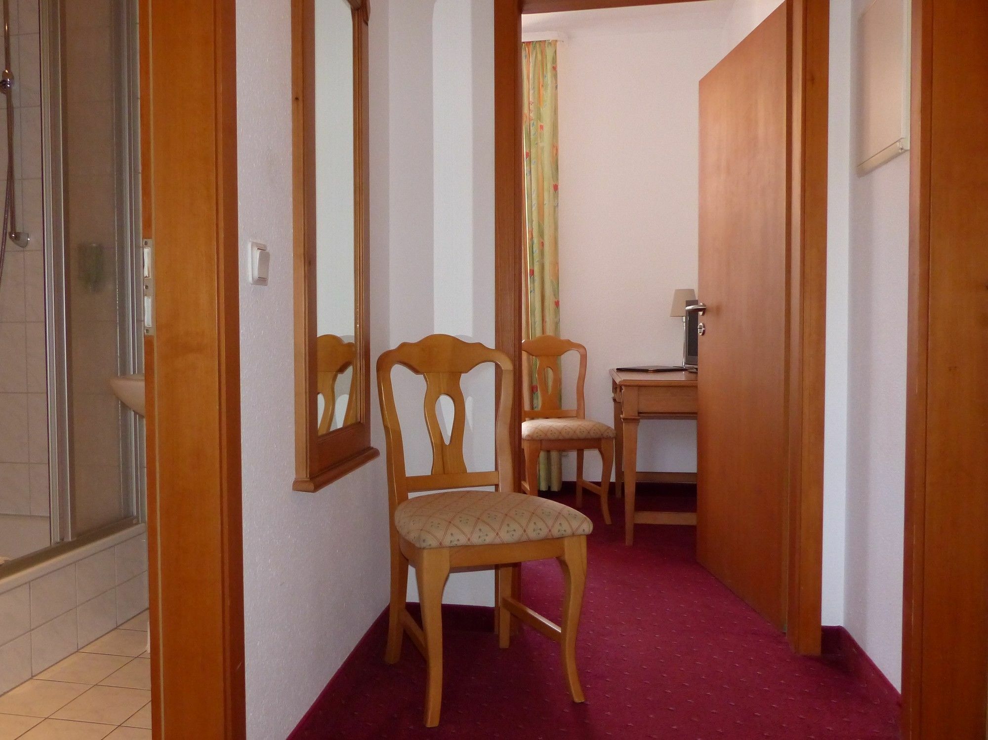 Hotel Zum Brauhaus クヴェードリンブルク エクステリア 写真
