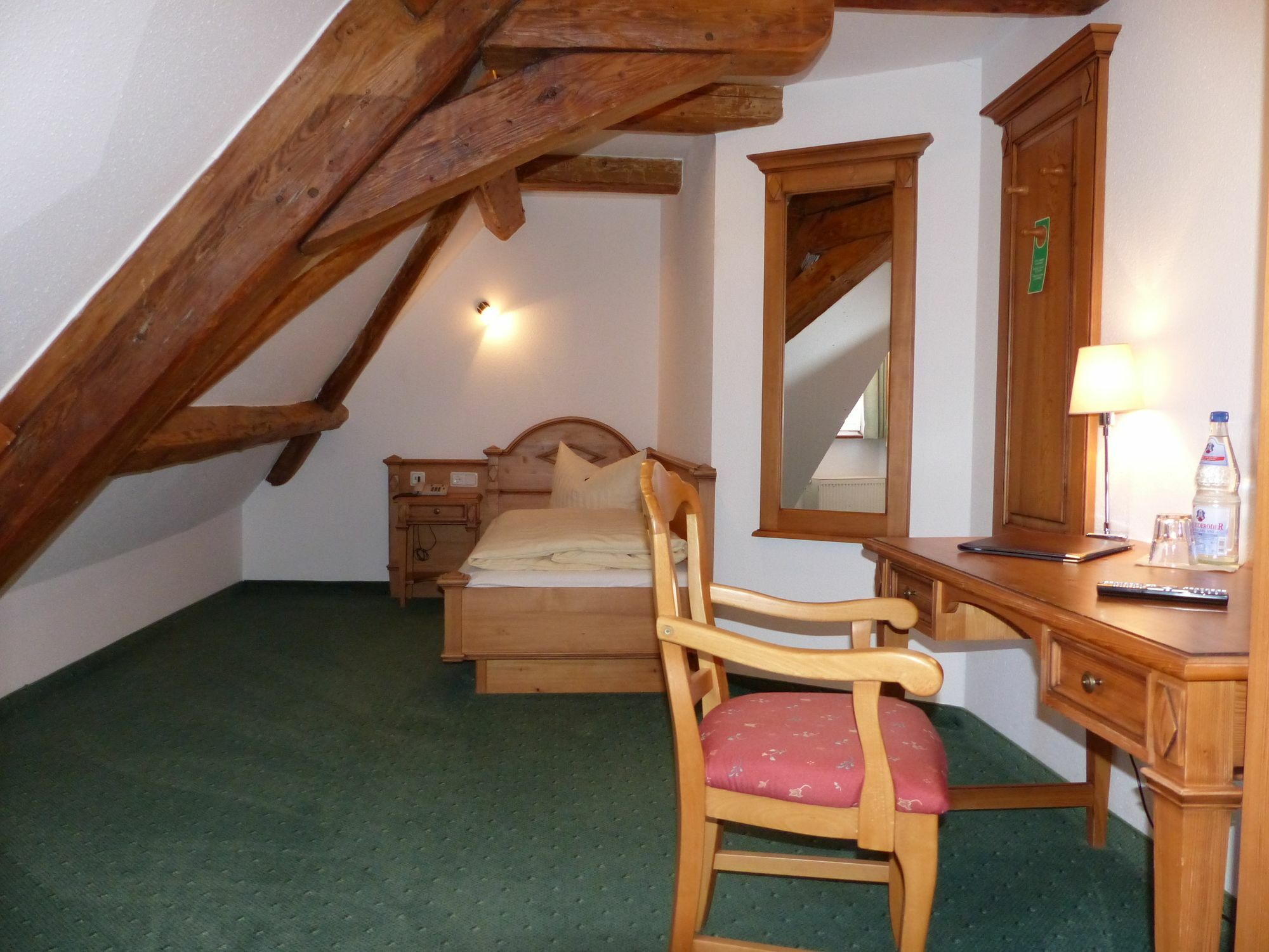 Hotel Zum Brauhaus クヴェードリンブルク エクステリア 写真
