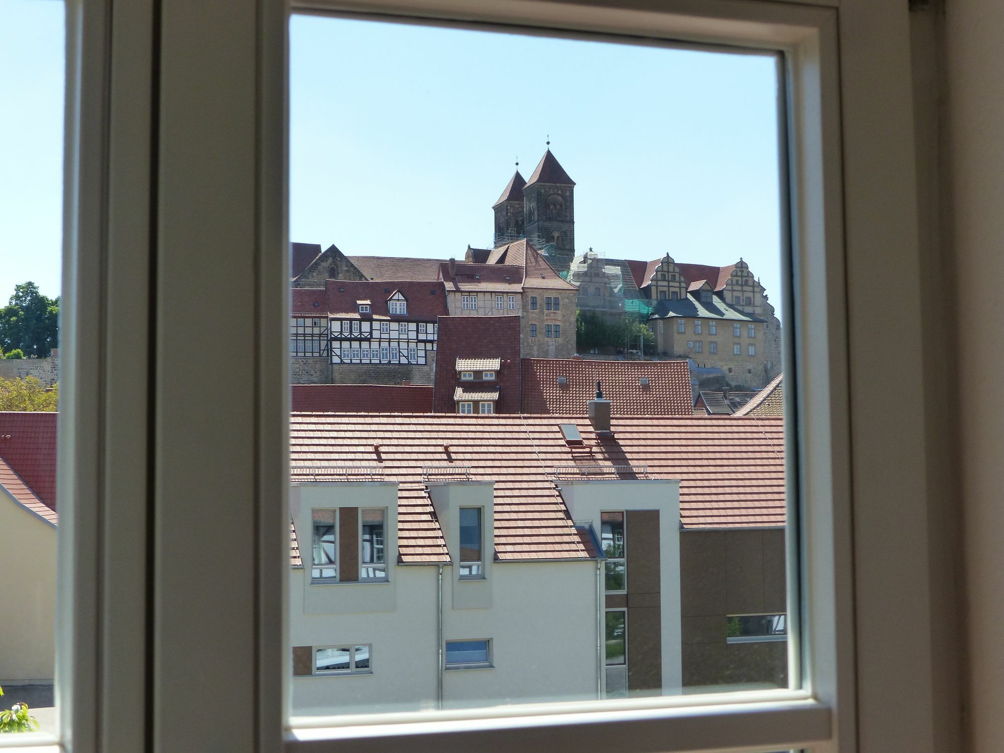 Hotel Zum Brauhaus クヴェードリンブルク エクステリア 写真